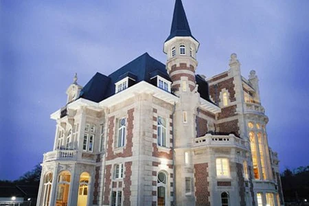 Château Viola Cornuta à Uccle
